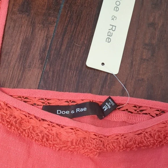 Nwt Doe & Rae Top Medium - Picture 4 of 4